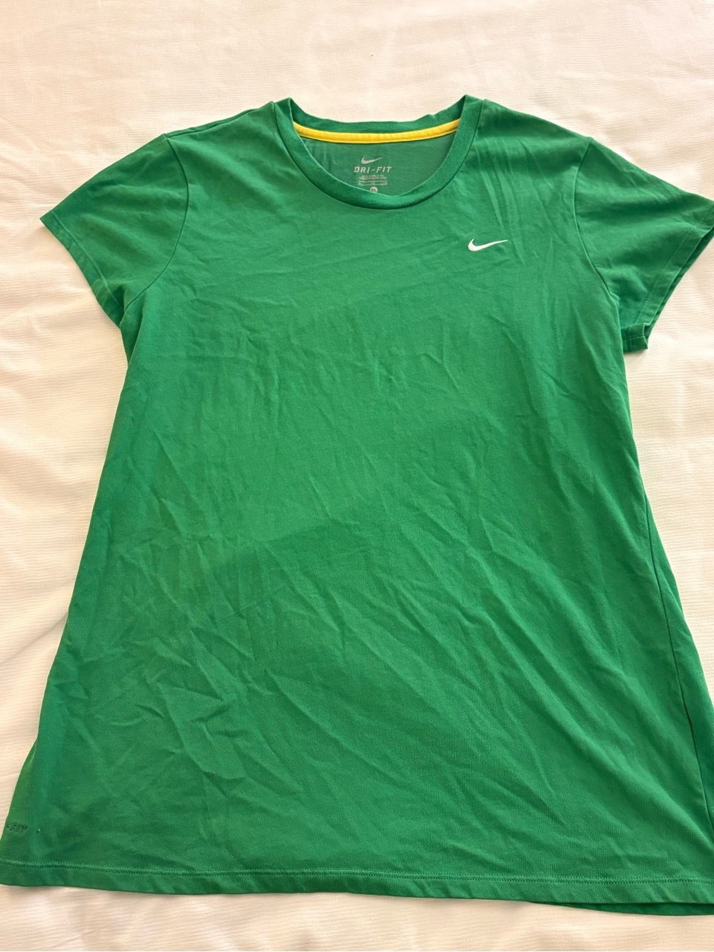Women’s Vintage Nike Dri-FIT Fitted Green Short Sleeve Tee Embroidered Logo XL